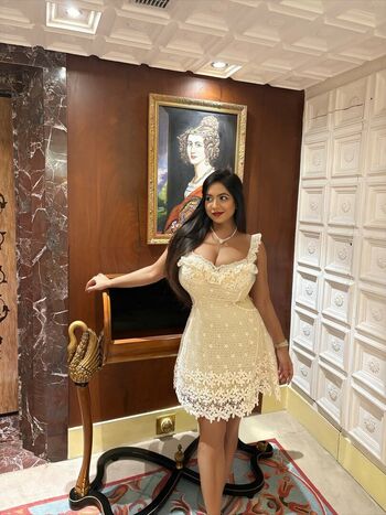 Full leaked Charu s private photo