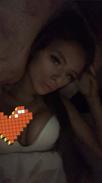 Full leaked Chav girls private onlyfans photo