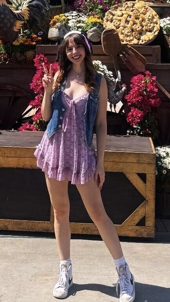 Full leaked Chelsea cook private onlyfans photo