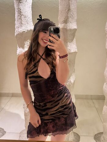 Full leaked Chelsea cook private onlyfans photo