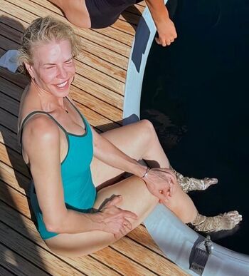 Full leaked Chelsea handler private photo