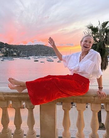 Full leaked Chelsea handler private photo