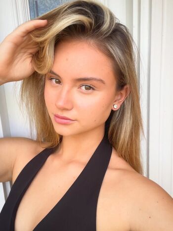 Full leaked Chelsea mayer private photo