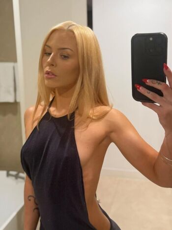 Full leaked Chelsea pearce private photo