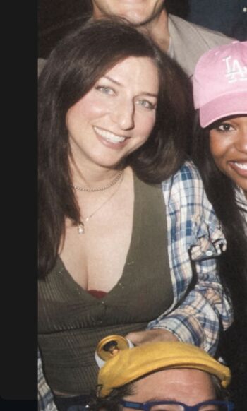 Full leaked Chelsea peretti private photo