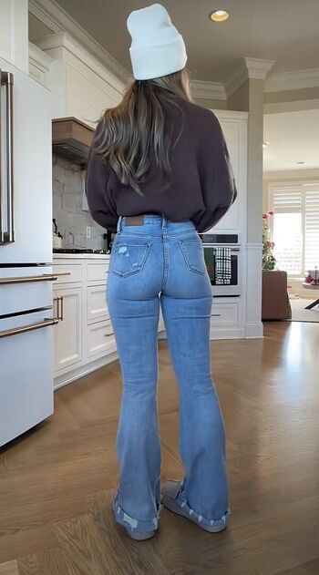 Full leaked Chelsea sommers private onlyfans photo