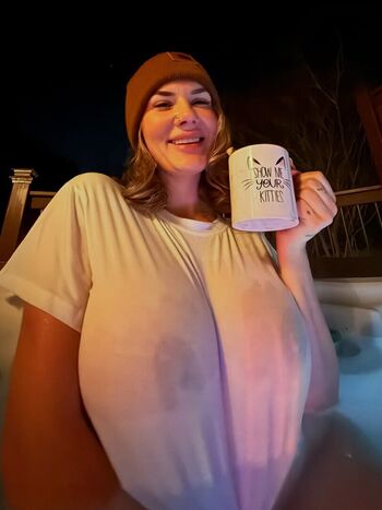 Full leaked Chelsea wilde private onlyfans photo