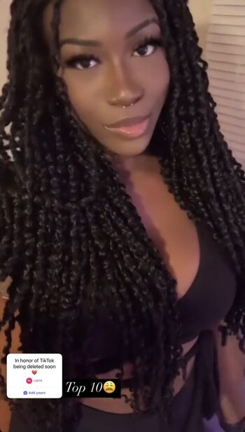 Full leaked Chelseaxxhope private onlyfans photo