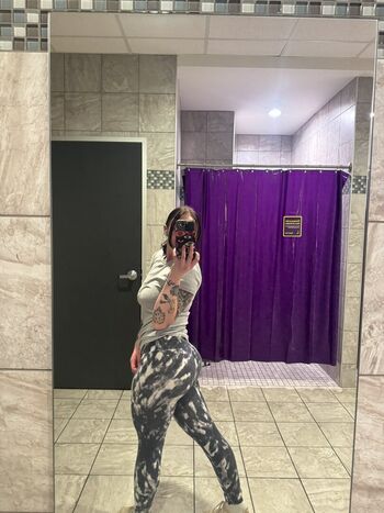 Full leaked Chelsswellss private onlyfans photo