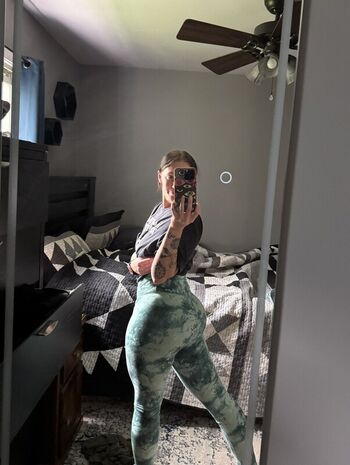 Full leaked Chelsswellss private photo
