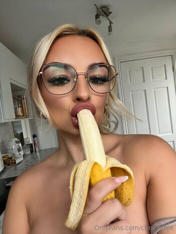 Full leaked Chelsxfree  page private photo
