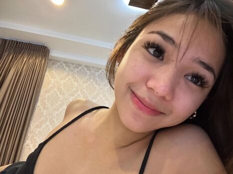 Full leaked Cherlyraa private onlyfans photo