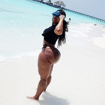 Cherokee D'Ass / cherokeedass