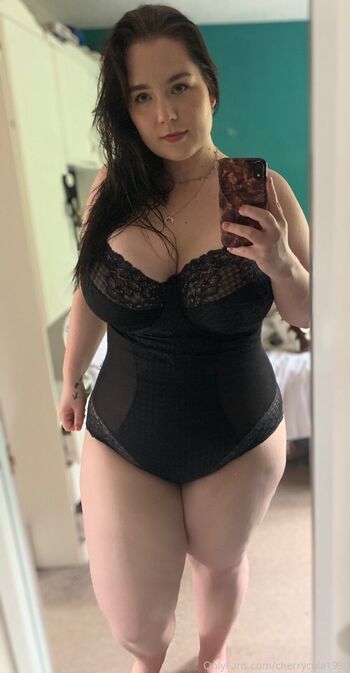 Full leaked Cherry cola private photo