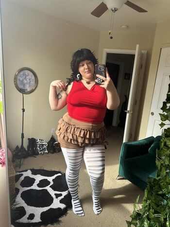 Full leaked Cherry velora private onlyfans photo