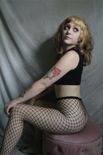 Full leaked Cherrykitten private photo