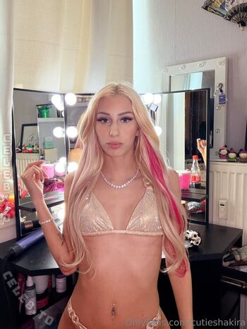 Full leaked Chiara rides page private photo