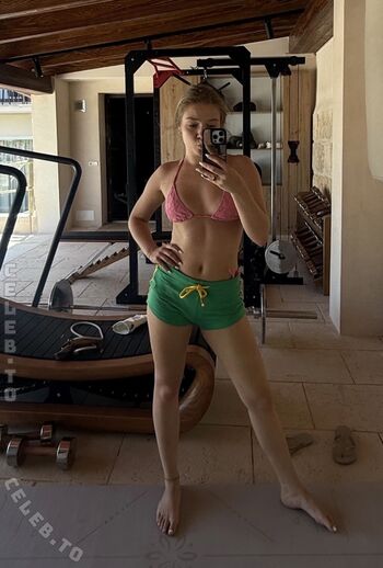 Full leaked Chiara tews private photo