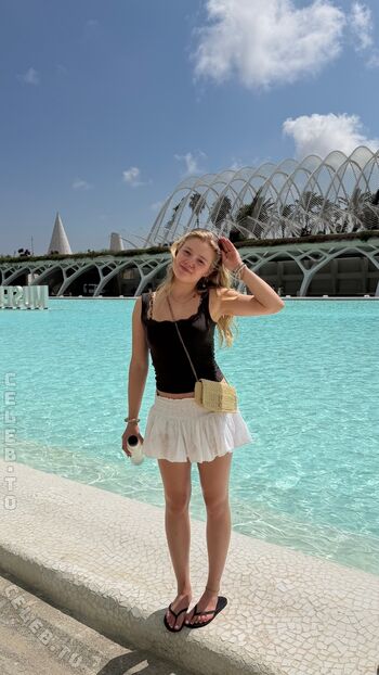 Full leaked Chiara tews private photo