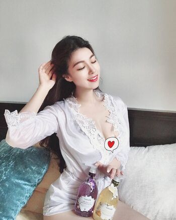 Full leaked Chibe chin page private onlyfans photo