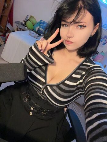 Full leaked Chibinekopurr private onlyfans photo