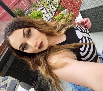 Full leaked Chichi private onlyfans photo