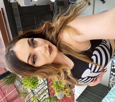 Full leaked Chichi private onlyfans photo