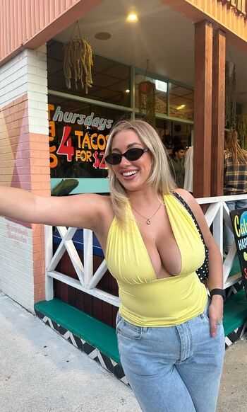 Full leaked Chihuahua mami page private onlyfans photo