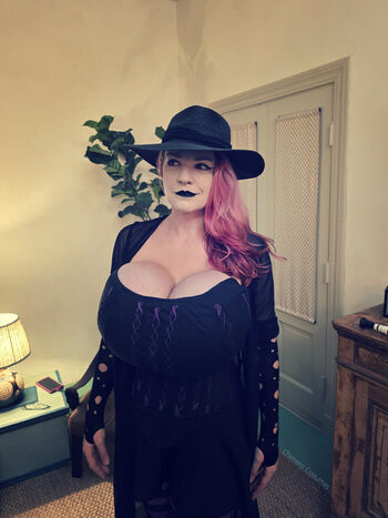 Full leaked Chimeracostumes private photo