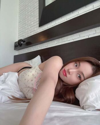 Full leaked Chindo girls threads private onlyfans photo