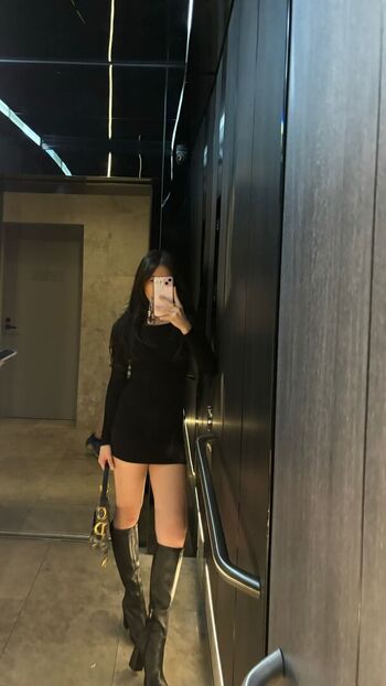 Full leaked Chindo girls threads private photo