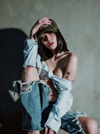 Full leaked Chinnipha khlaichans page private onlyfans photo