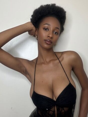 Full leaked Chioma chinda private photo