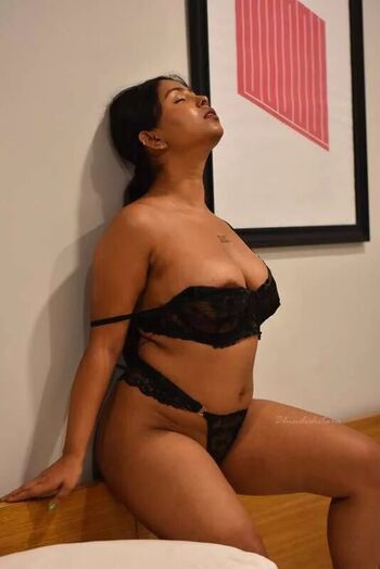 Full leaked Chirasree sarkar private photo