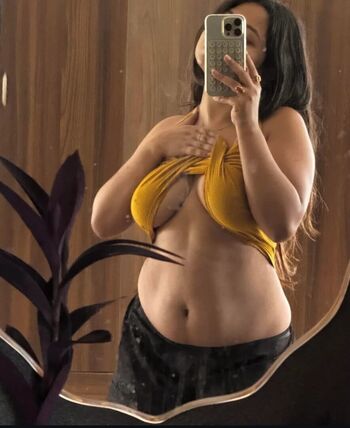 Full leaked Chirasree sarkar private photo