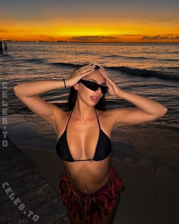 Full leaked Chivrv private onlyfans photo