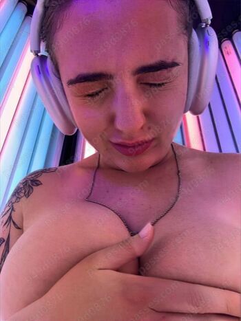 Full leaked Chiwithac private photo