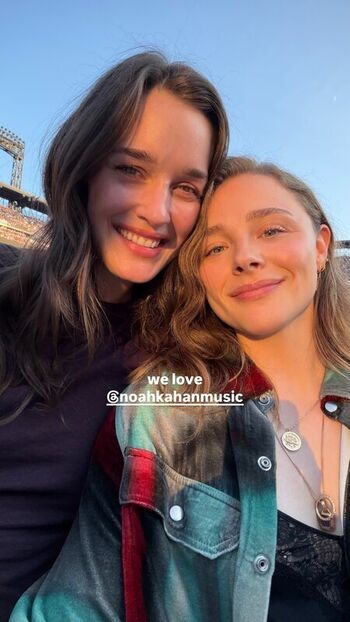 Full leaked Chlo grace moretz private photo