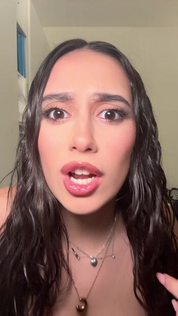 Full leaked Chloe carnevaletti page private photo