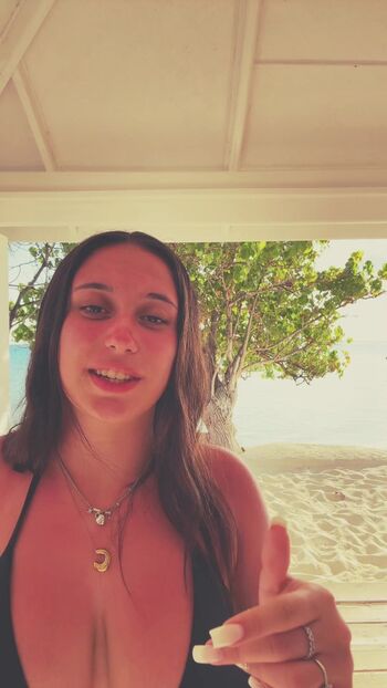 Full leaked Chloe carnevaletti page private photo