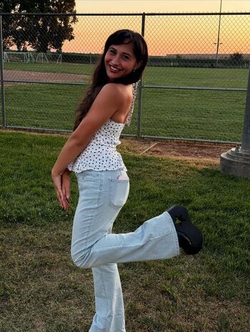 Full leaked Chloe cole private onlyfans photo