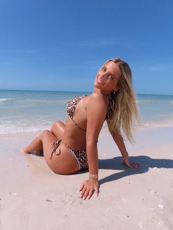 Full leaked Chloe dinello private photo