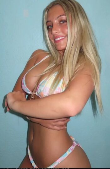 Full leaked Chloe dinello private photo