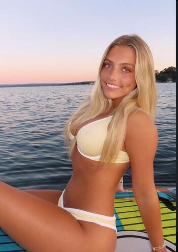Full leaked Chloe dinello private photo