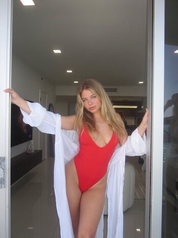 Full leaked Chloe lafeve private photo