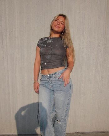 Full leaked Chloe lafeve private photo