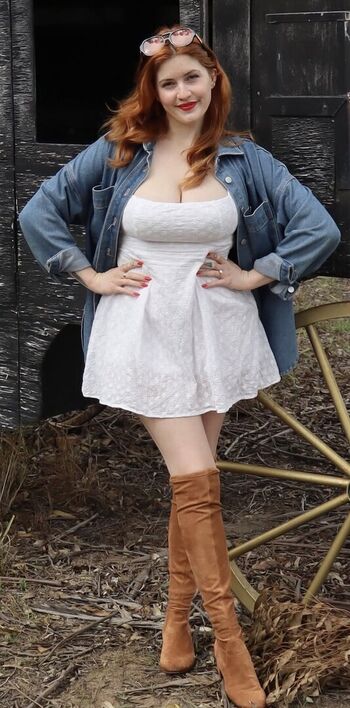 Full leaked Chloe maddren private photo