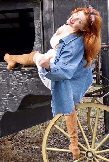 Full leaked Chloe maddren private photo