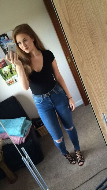 Full leaked Chloe rock private photo