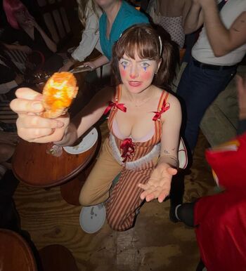 Full leaked Chloe troast private onlyfans photo